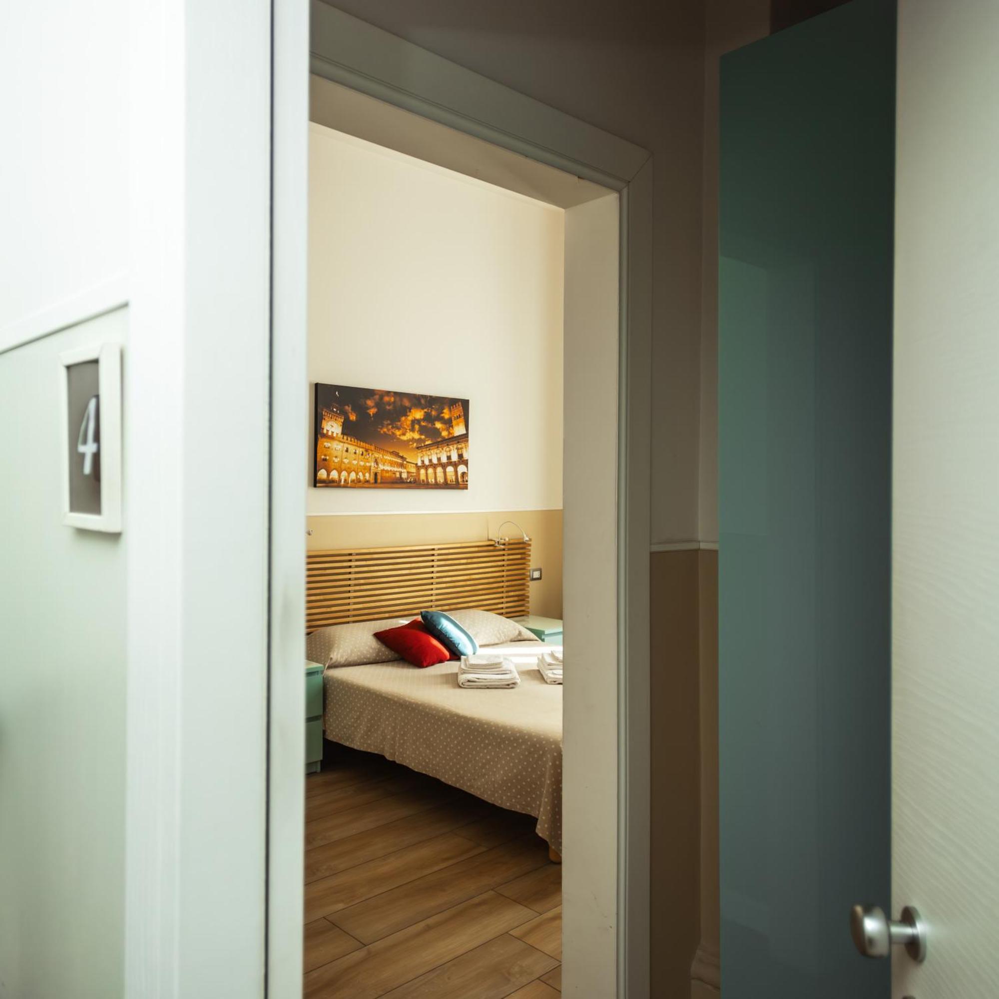 בולוניה Il Tiro Rooms מראה חיצוני תמונה